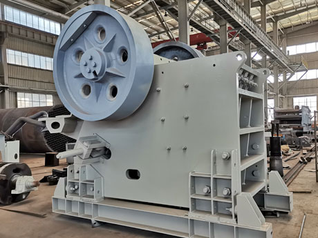 中意時(shí)產(chǎn)500噸白云石生產(chǎn)線自動(dòng)石料破碎生產(chǎn)